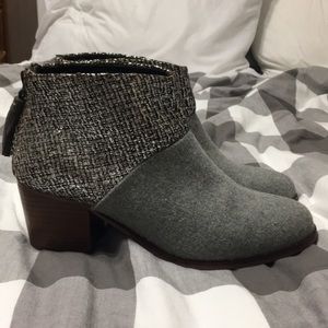 TOMS grey felt shine boucle bootie size 7
